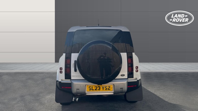 Land Rover Defender 90 Diesel 3.0 D250 Hard Top Auto